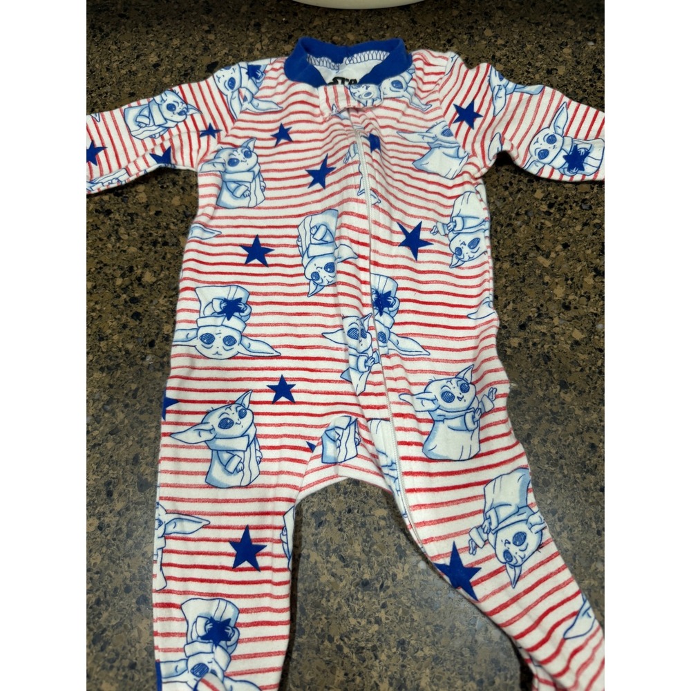 Star Wars The Child Baby‎ Yoda Pajamas Baby Boys Girls 0 3 Months